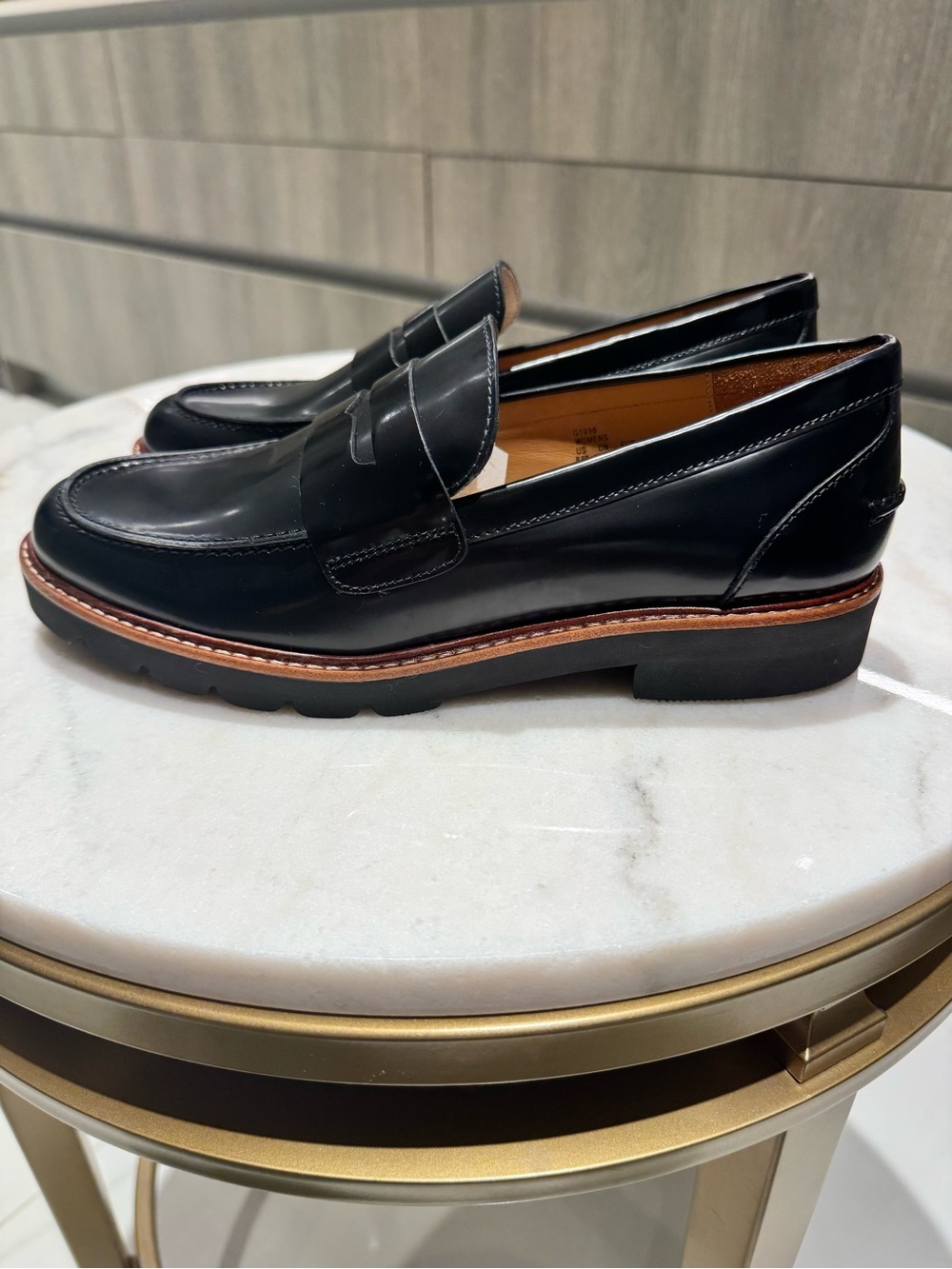 Coach Black Leather Penny Loafers Lug Sole Made in Spain Size 8.5B / EU 39